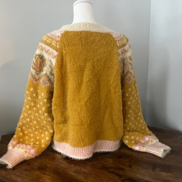 Rare Cozy LUSH Sweater in Mustard Women's Size Large - Picture 3 of 7